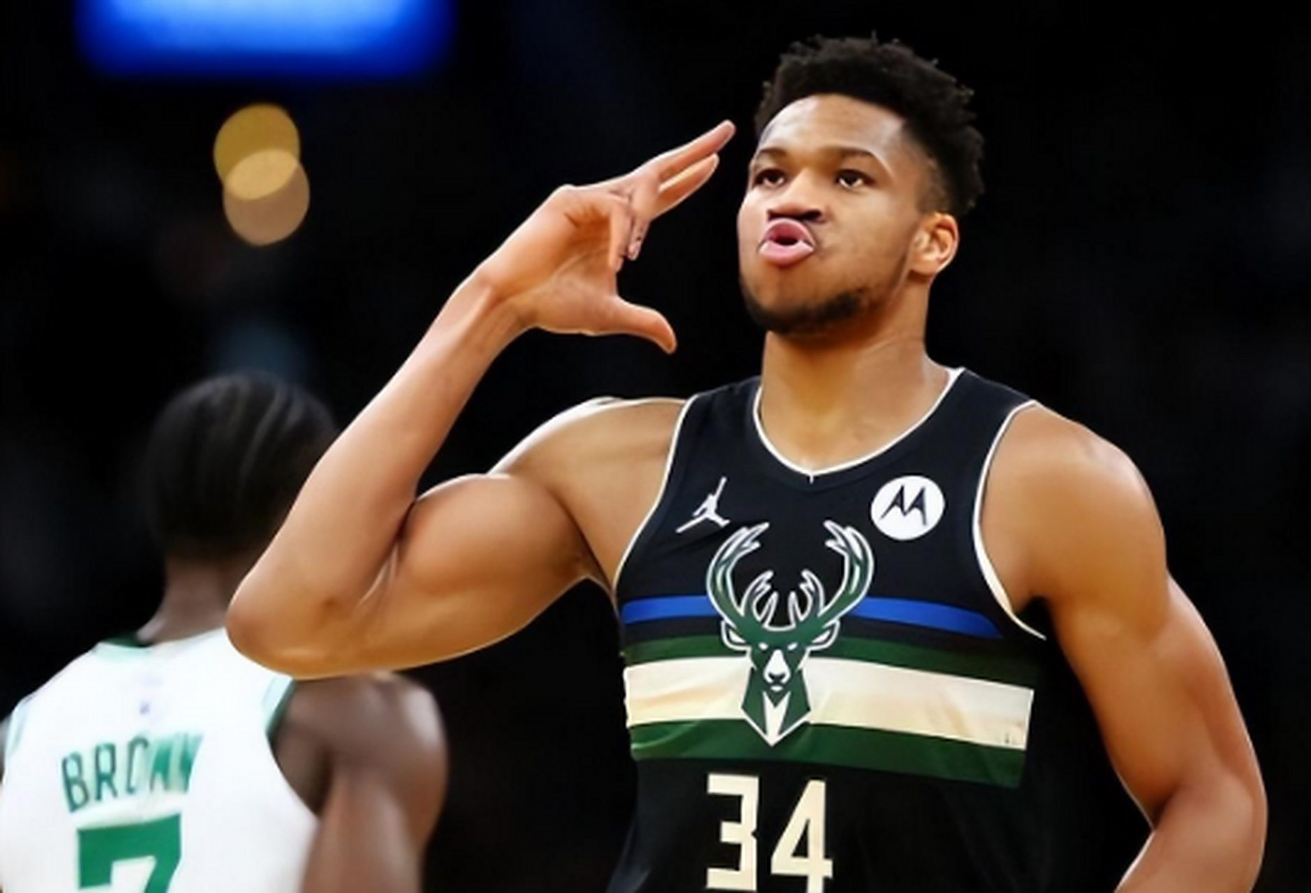 爱游戏平台体验-关于加时末段密尔沃基雄鹿再遭质疑：英超节点到来，震撼外界，团队化学反应显著的信息